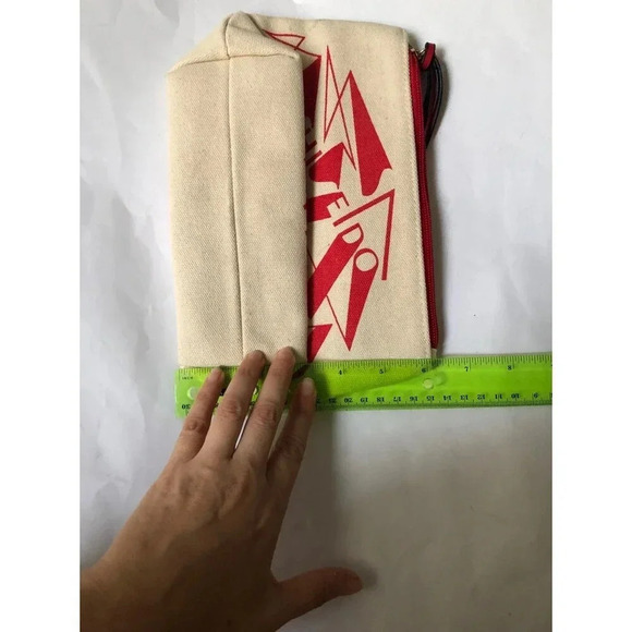 Shiseido makeup bag - Picture 6 of 6